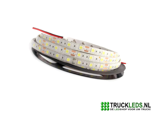 5 meter LEDstrip 24v waterproof rood.